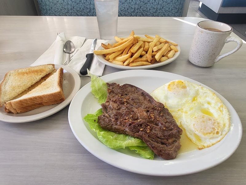 Sunny's Coney Island & Family Restaurant interior